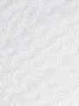 Beyaz Nakışlı Fisto Kumaş