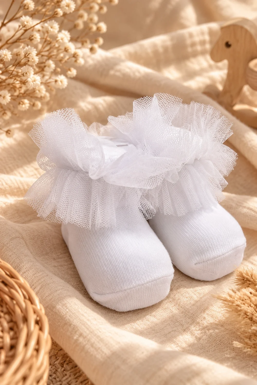 Kız Bebek Tül Fırfırlı Beyaz Çorap 1 Çift