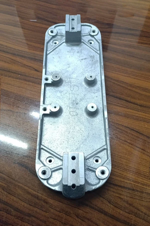 Lohia Shuttle Body With Hel.Insertlsl10