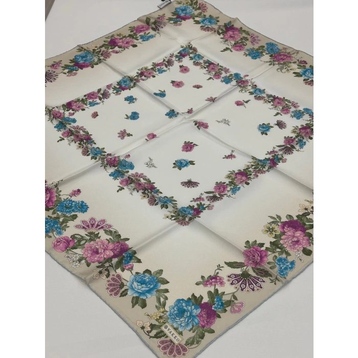 VAKKO DESENLİ İPEK EŞARP