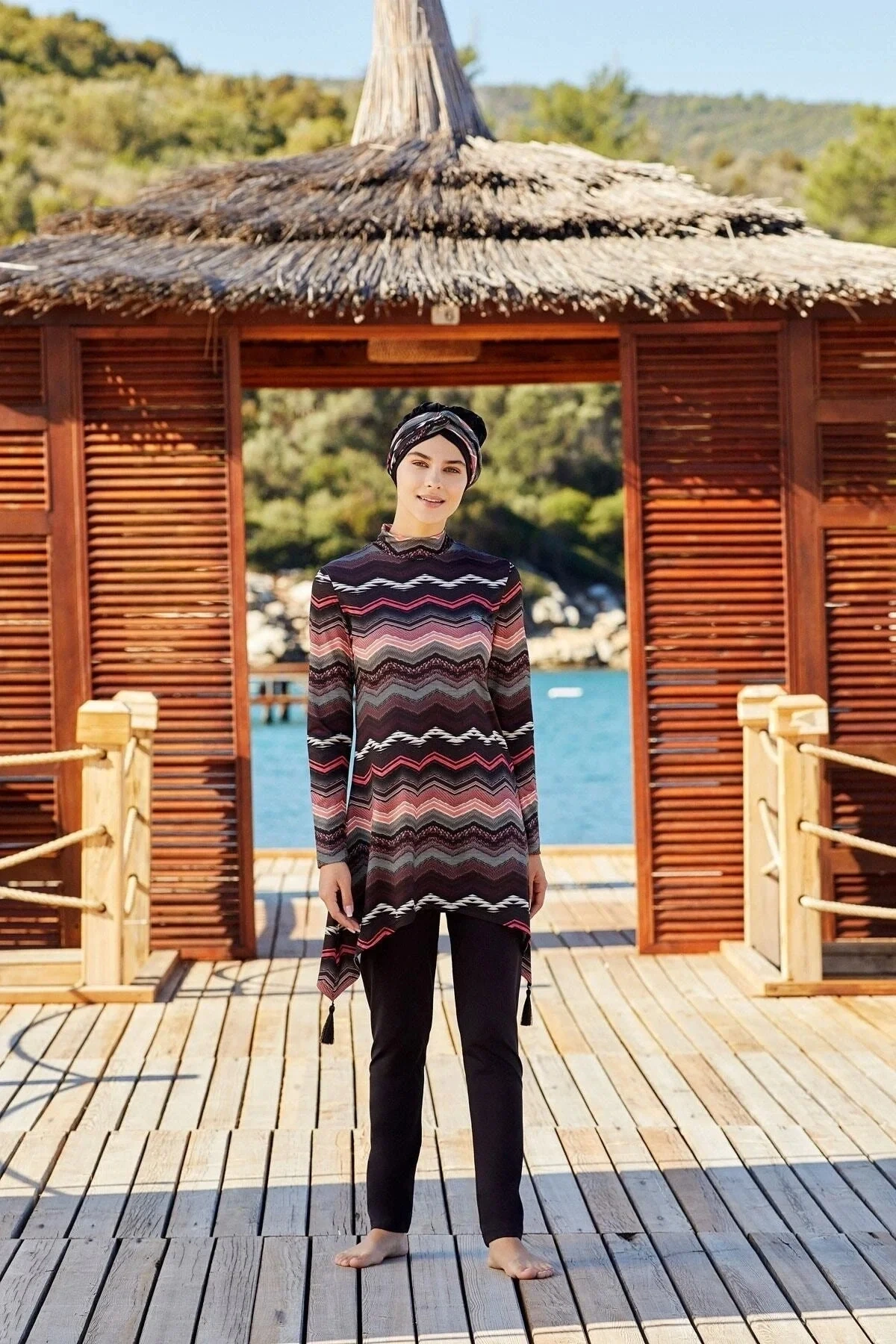 Çizgi Desenli Siyah Tesettür Mayo