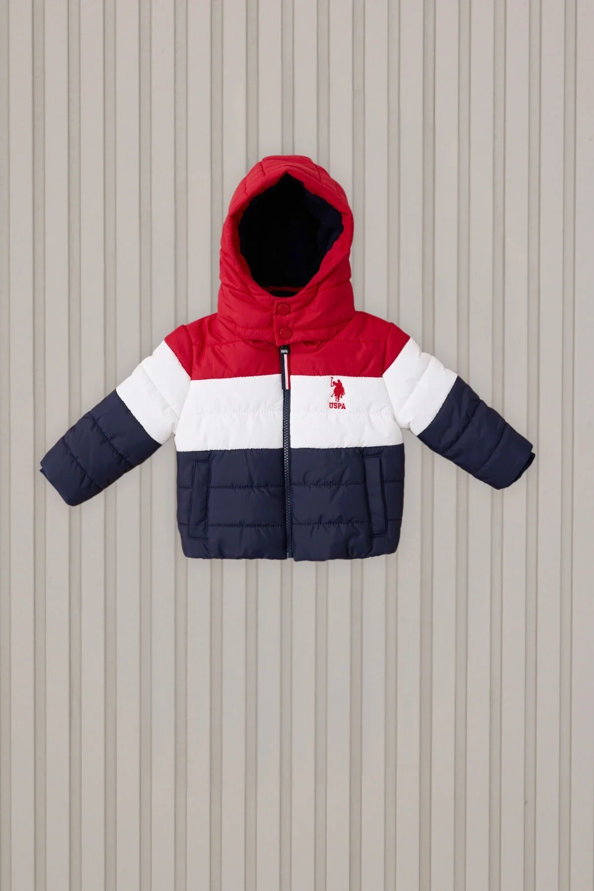 Erkek Bebek Kırmızı Bebek Mont