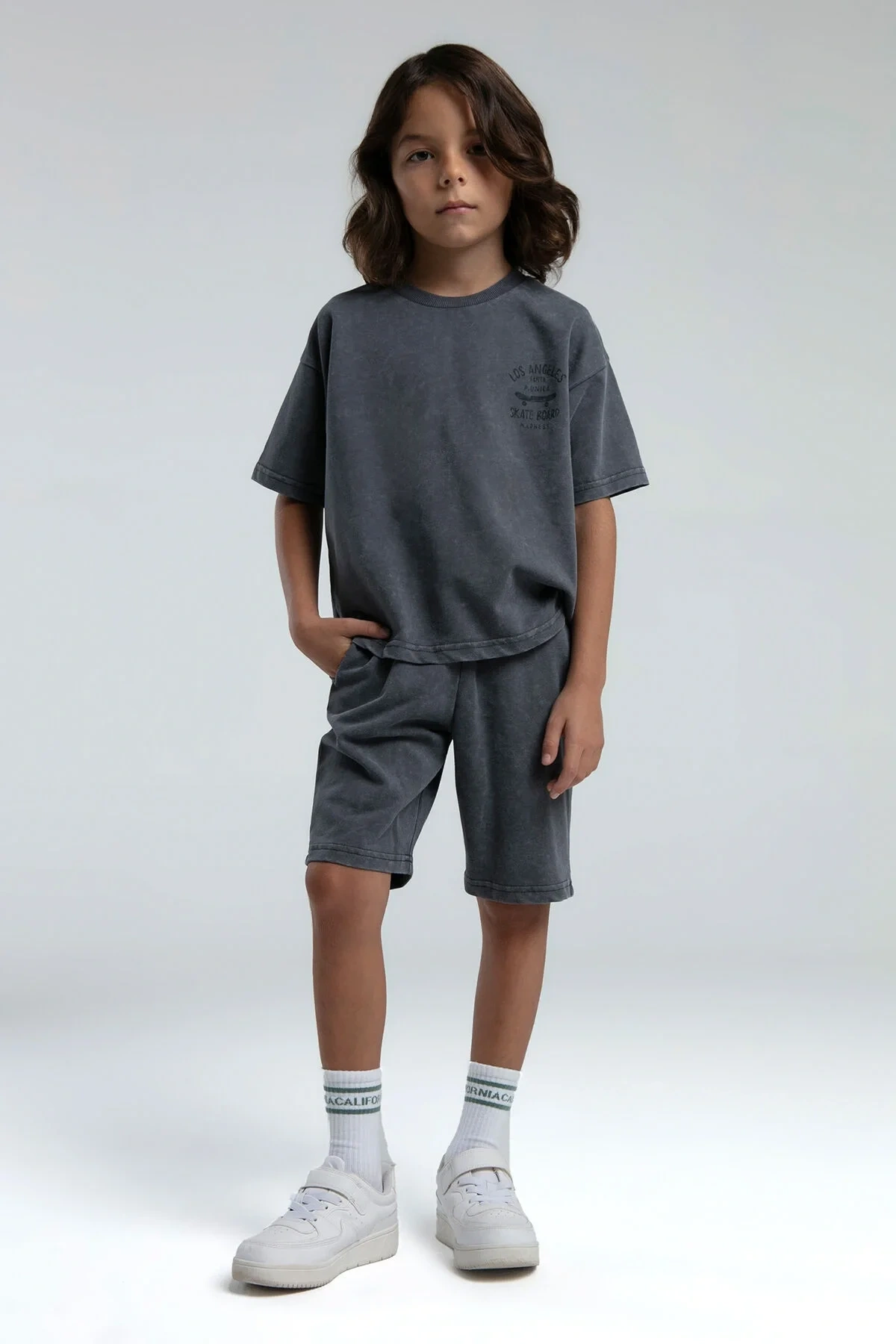 Erkek Çocuk Gri Bermuda Takım