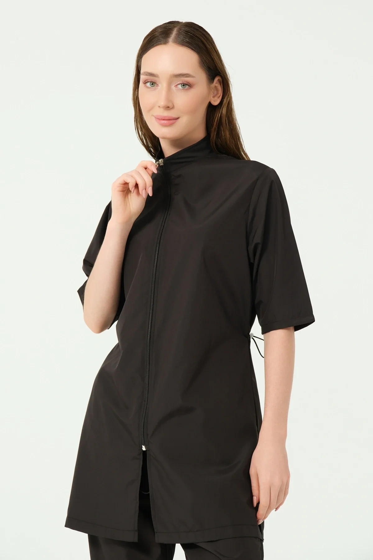 Klasik Yarım Kol Yarı Kapalı Mayo