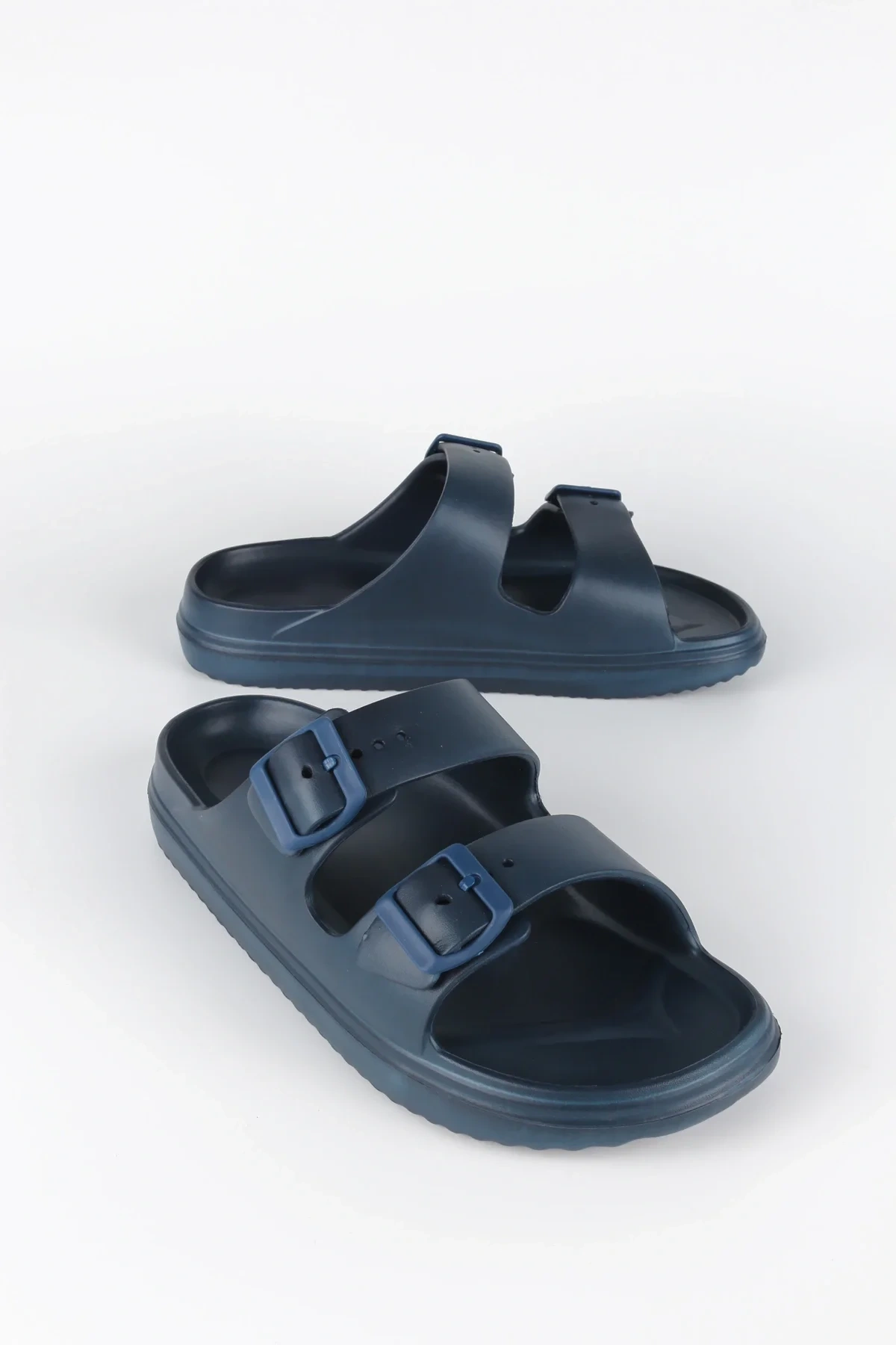 Lugmo Kaymaz Taban Ayarlanabilir Çift Tokalı Erkek Masaj Tabanlı Hafif Terlik Lacivert