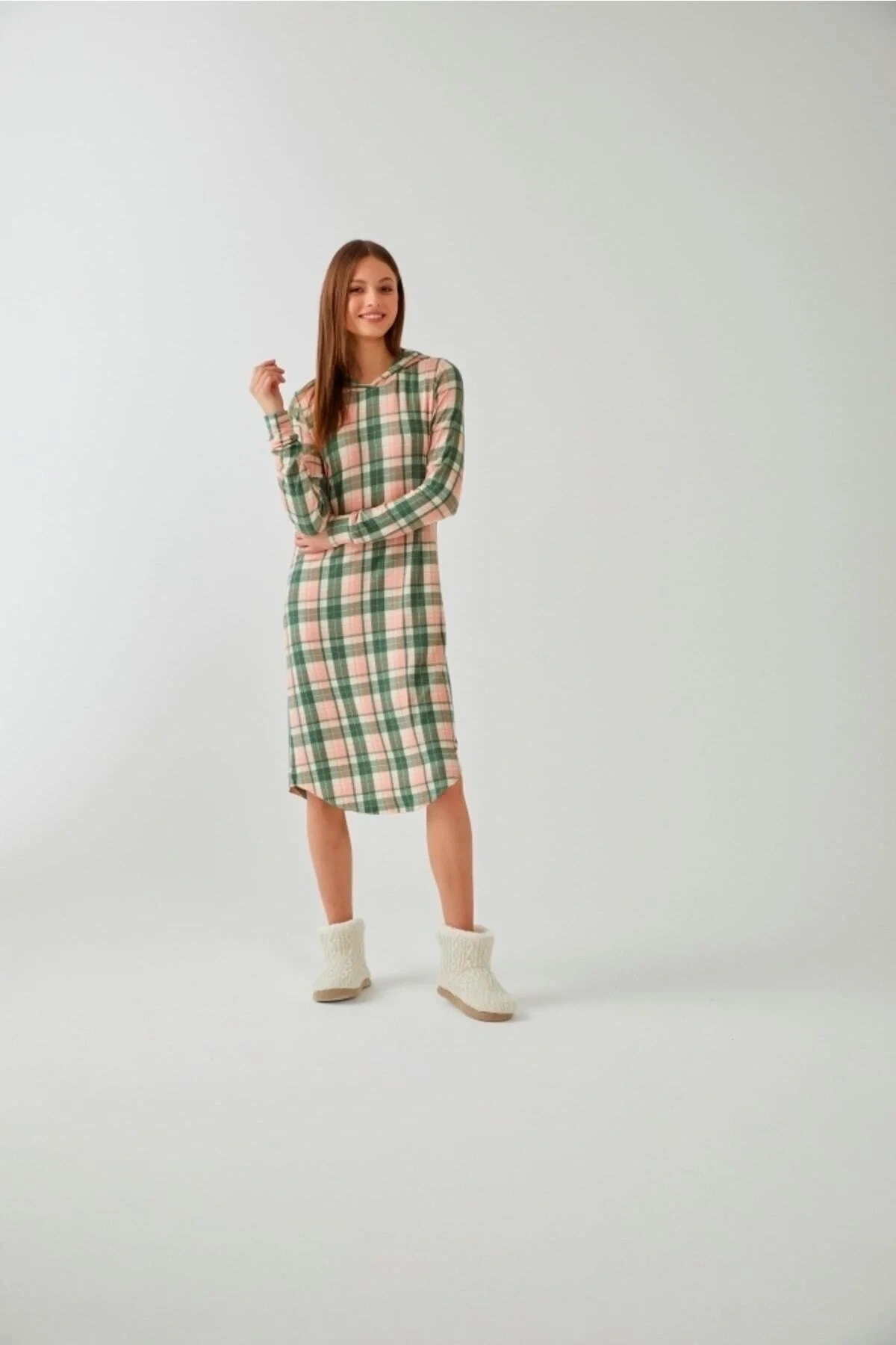 Pembe Ekose Kapsonlu Gecelik