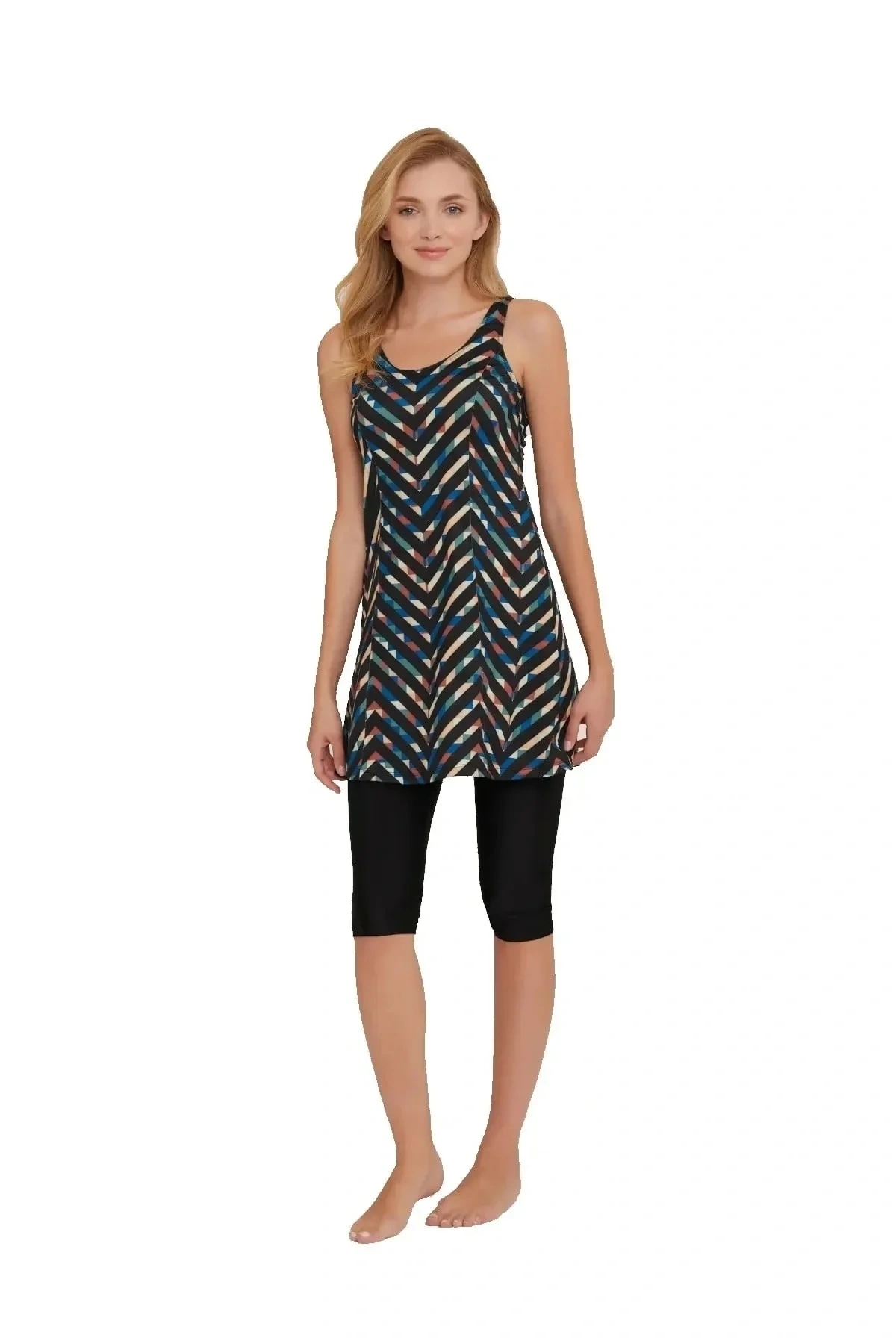 Siyah Yeni Askılı Şortlu Yüzücü Mayo