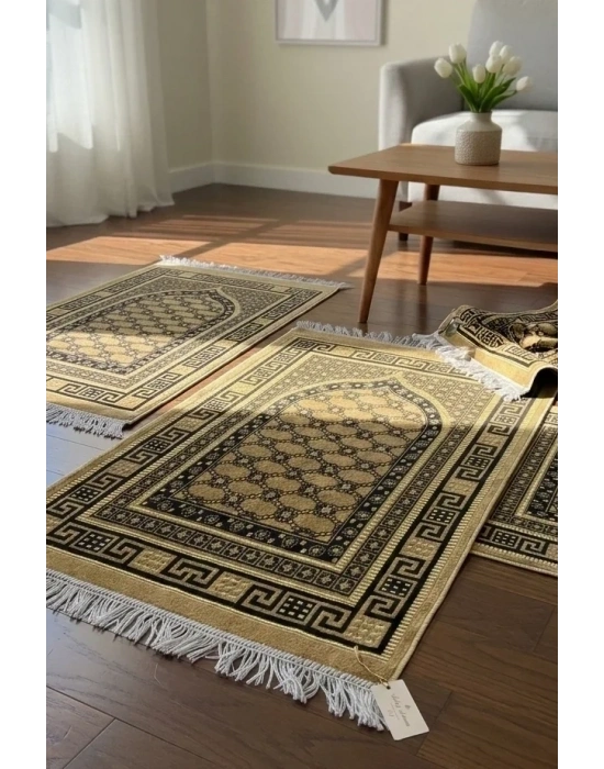 10 Adet Kadife Seccade Karışık Renkli (70cmx110cm 400gr) Hac Ve Umre Hediyesi