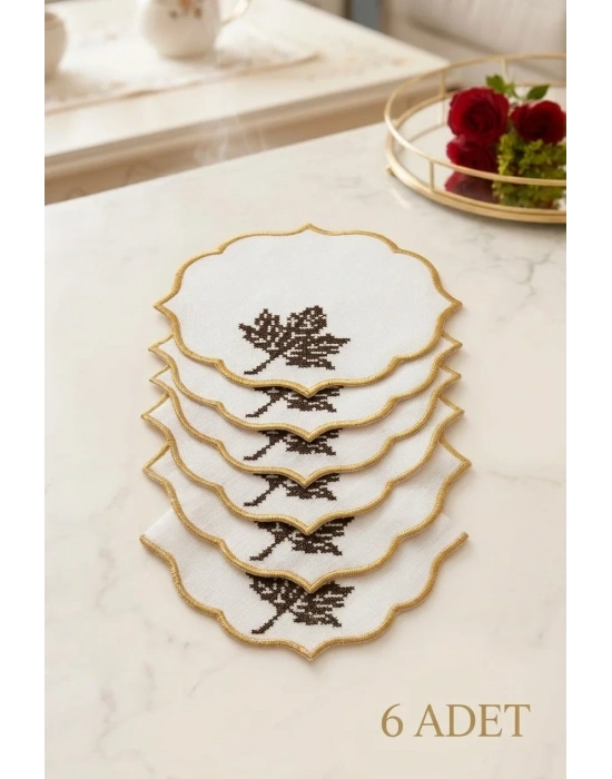 6 Adet Nakışlı Kahve Yanı Sunumluk Kokteyl Peçetesi Bardak Altlığı Gold Kenar Yaprak Motifli