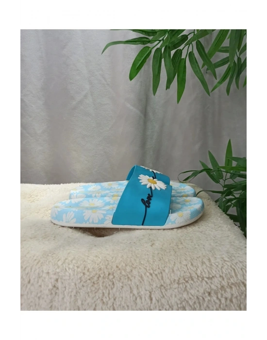 Gezer Papatya Detaylı Kaymaz Taban Kadın Terliği 13329