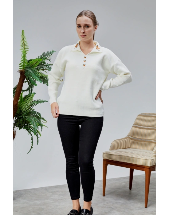 Kadın Polo Yaka Oversize Çiçek Nakışlı Triko Kazak Ekru