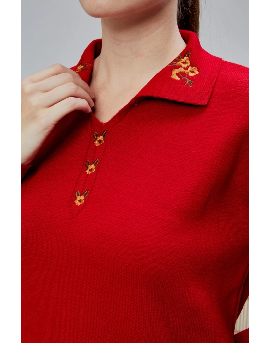 Kadın Polo Yaka Oversize Çiçek Nakışlı Triko Kazak Kırmızı