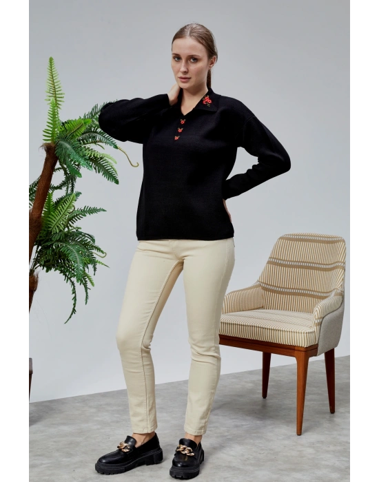 Kadın Polo Yaka Oversize Çiçek Nakışlı Triko Kazak Siyah