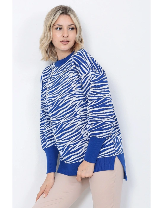 Kadın Triko Kazak Bisiklet Yaka Zebra Desenli Oversize Yırtmaçlı Saks Mavi