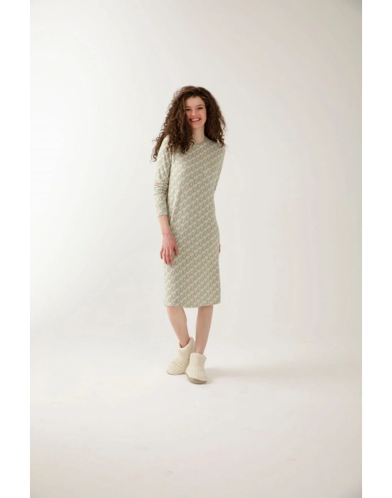 Mavi Renk Çıtır Desenli Kadın Gecelik