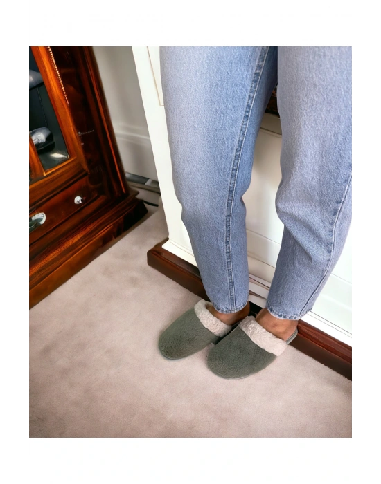 PELÜŞ KAYMAZ TABAN KIŞLIK EV TERLİK Pelüş Kaymaz Taban Kşlık Terlik Pastel Yeşil