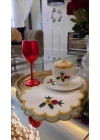 Nakışlı Kahve Yanı Sunumluk Kokteyl Peçetesi & Bardak Altlığı Çiçek Desenli Dalgalı Kenar Beyaz