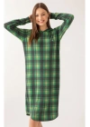 Yeşil Renk Ekose Kapşonlu Kadın Gecelik