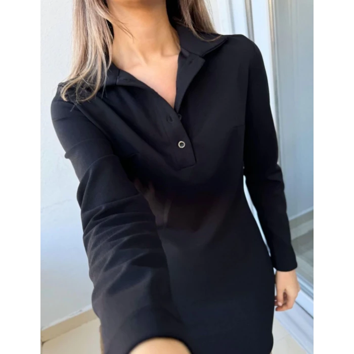 SİYAH YAKALI ÖNÜ DÜĞMELİ ELBİSE