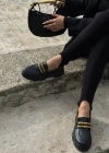 AMARİS GOLD METAL TOKALI LOAFER SİYAH