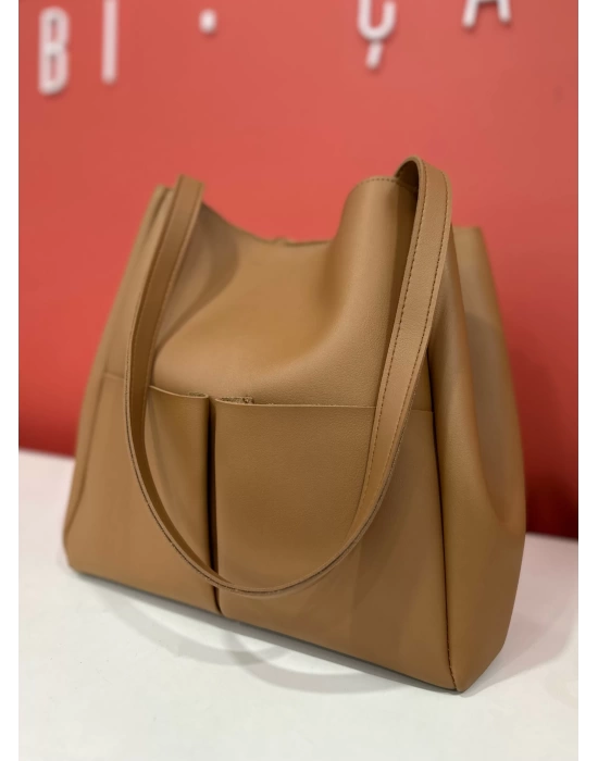 LEVA ÖN CEPLİ ÇANTA CAMEL