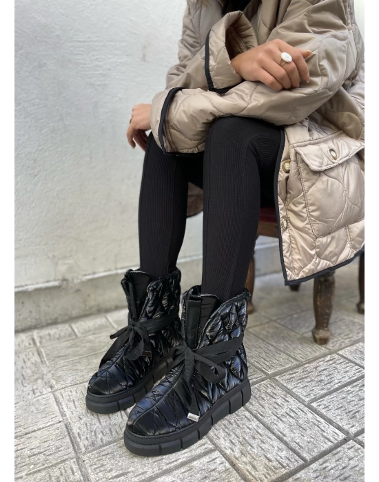 VERDA BAĞLAMALI KAR BOTU SİYAH