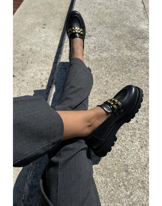AMARİS GOLD METAL TOKALI LOAFER SİYAH