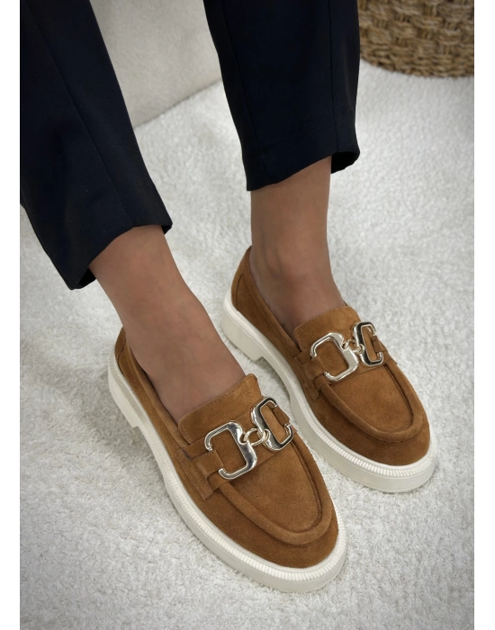 GİRA İÇ-DIŞ HAKİKİ SÜET DERİ GOLD TOKALI LOAFER TABA