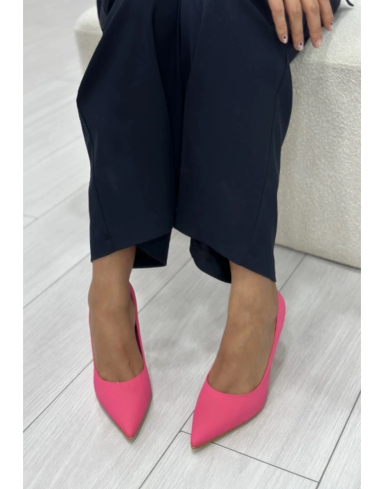 NİNA MAT SATEN TOPUKLU AYAKKABI PEMBE