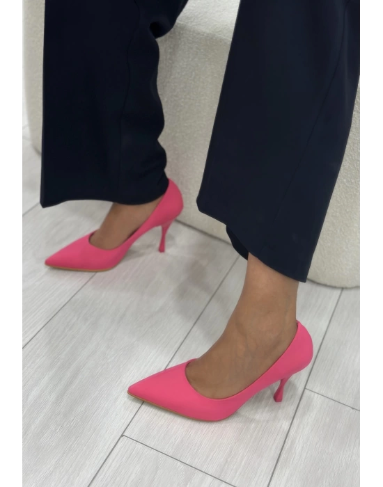 NİNA MAT SATEN TOPUKLU AYAKKABI PEMBE