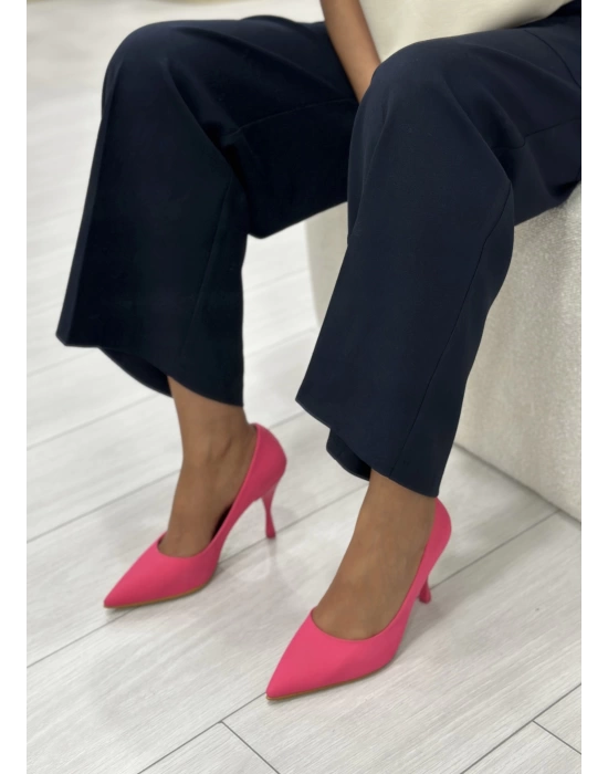 NİNA MAT SATEN TOPUKLU AYAKKABI PEMBE