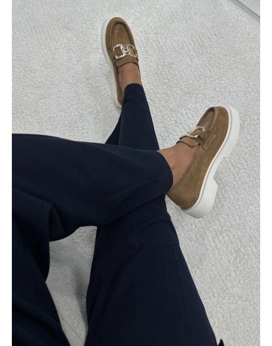 GİRA İÇ-DIŞ HAKİKİ SÜET DERİ GOLD TOKALI LOAFER CAMEL