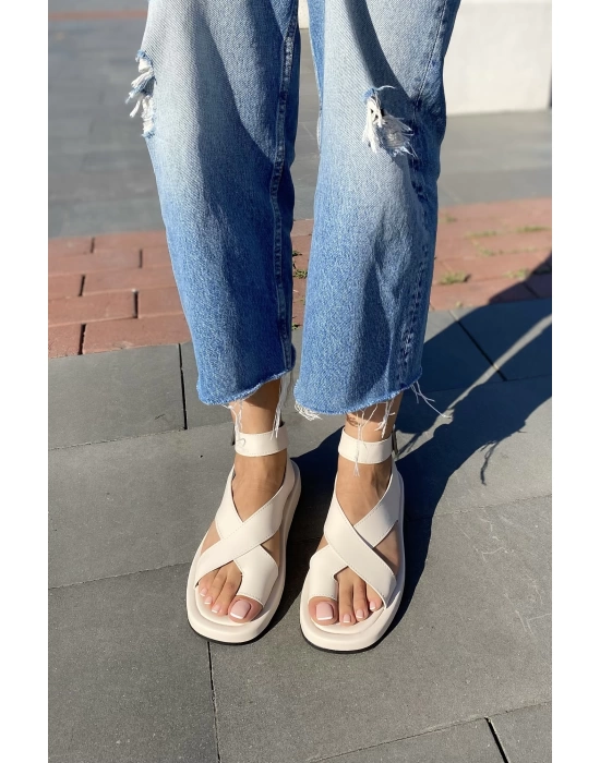 LANA PARMAK ARASI BİLEK DOLAMA SANDELET BEJ