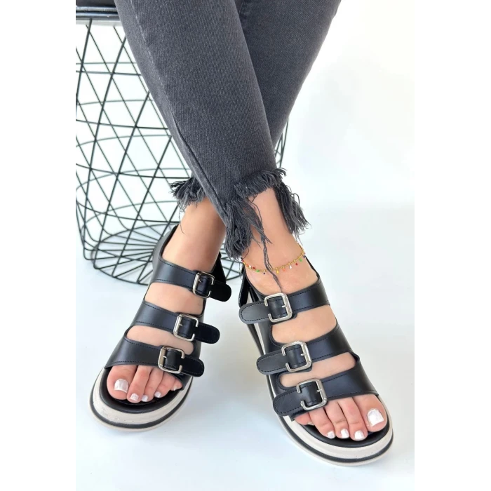 Jatay Siyah Cilt Sandalet