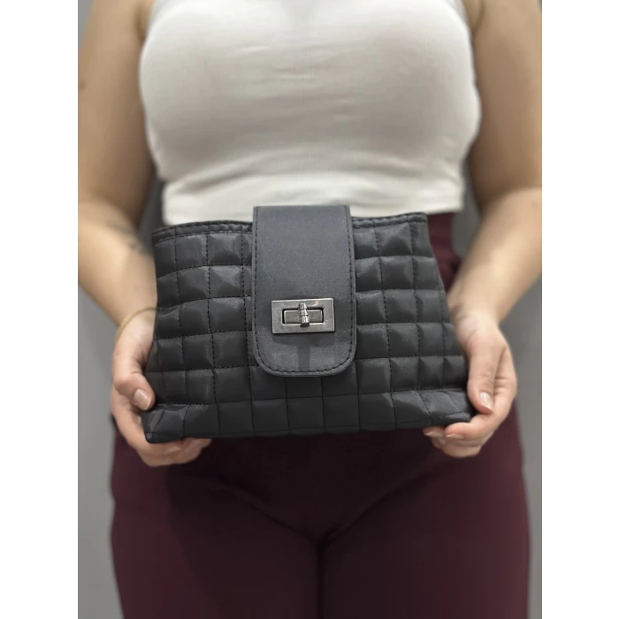 Kapaklı kapitone siyah cilt çanta