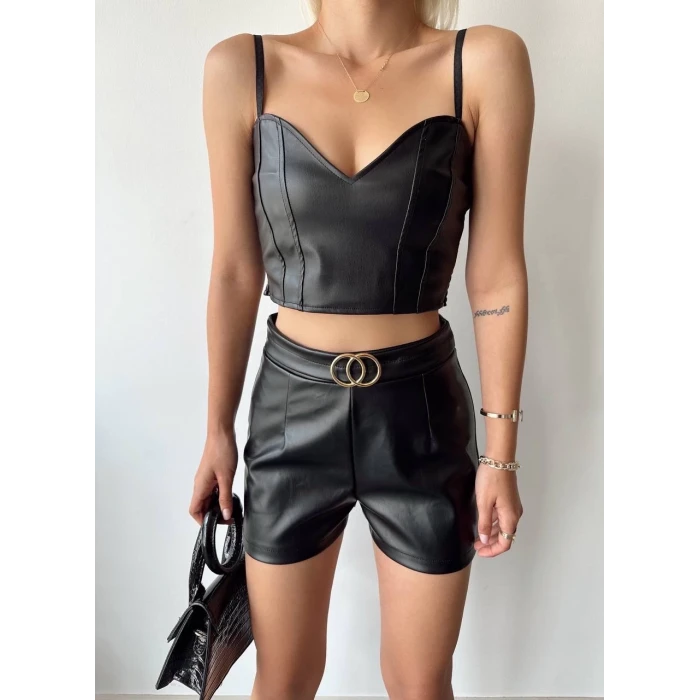 Tokalı deri şort siyah s24444