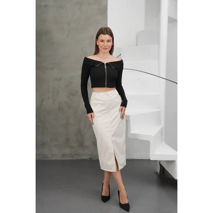 Yırtmaçlı uzun deri etek krem