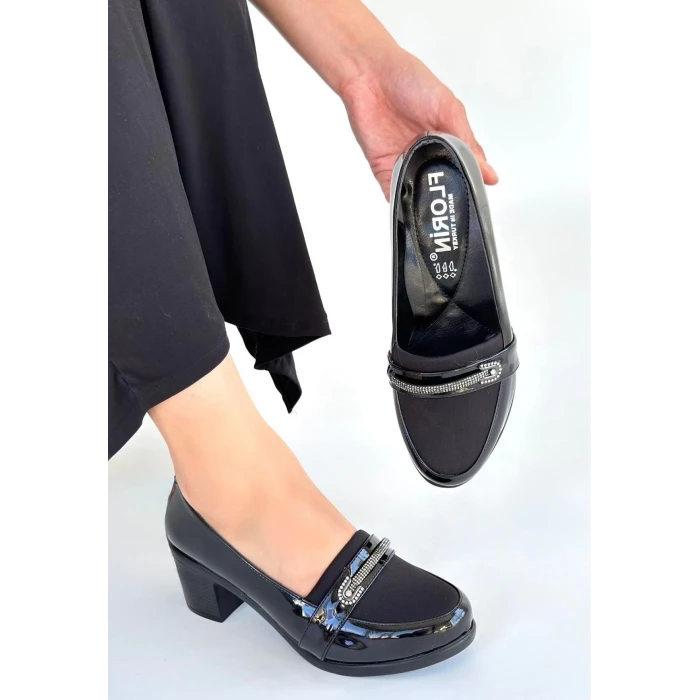 Yoer Siyah Rugan Dolgu Topuk Ayakkabı