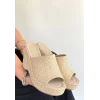 Tlay Bej Hasır Dokumalı Dolgu Topuk Terlik