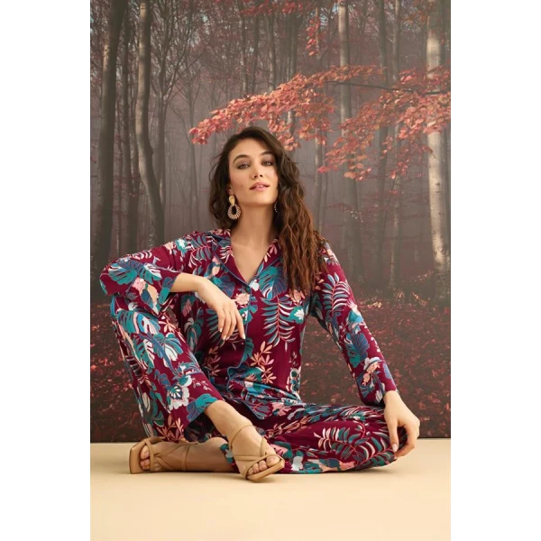 Arias Closet Çiçek ve Yaprak Desenli Önü Düğmeli Pijama Takımı