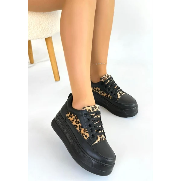 Lorrin Siyah Cilt Leopar Detaylı Bağcıklı Spor Ayakkabı