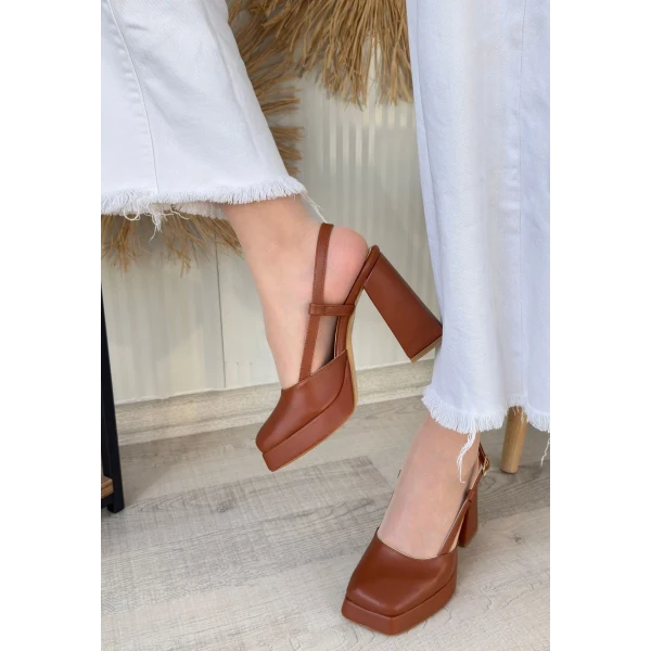 Mety Beyaz Cilt Topuklu Ayakkabı