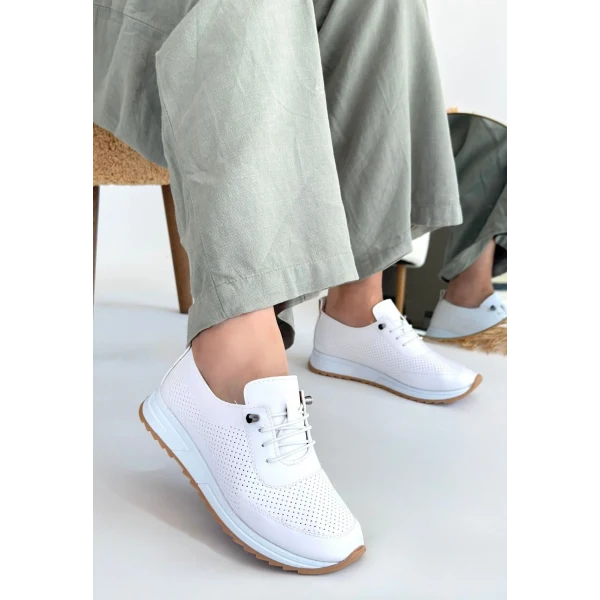 Tone Bej Cilt Bağcıklı Spor Ayakkabı