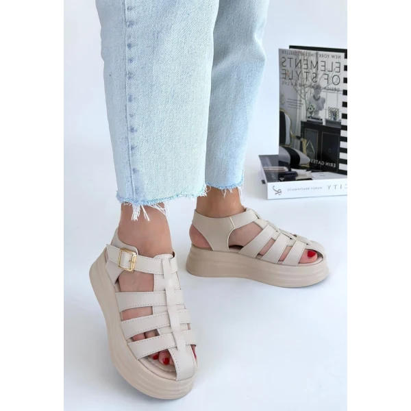 Toten Bej Cilt Kemerli Sandalet