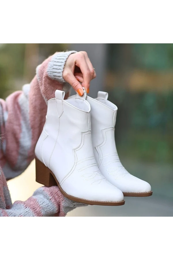 Akver Bej Cilt Topuklu Bot