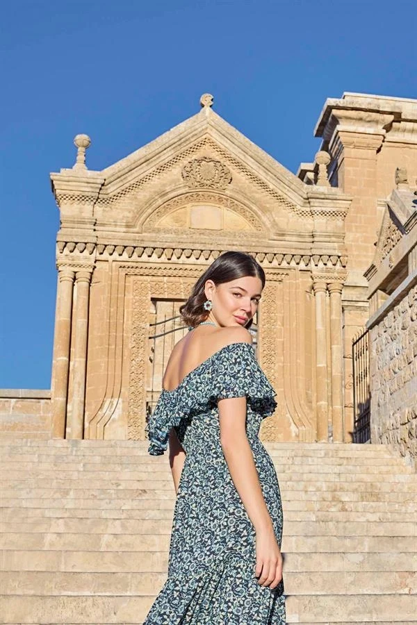 Arias Closet Çiçek Desenli Elbise