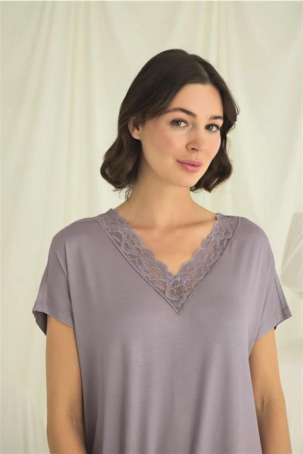 Arias Closet Yakası Dantelli Kısa Kollu Gecelik