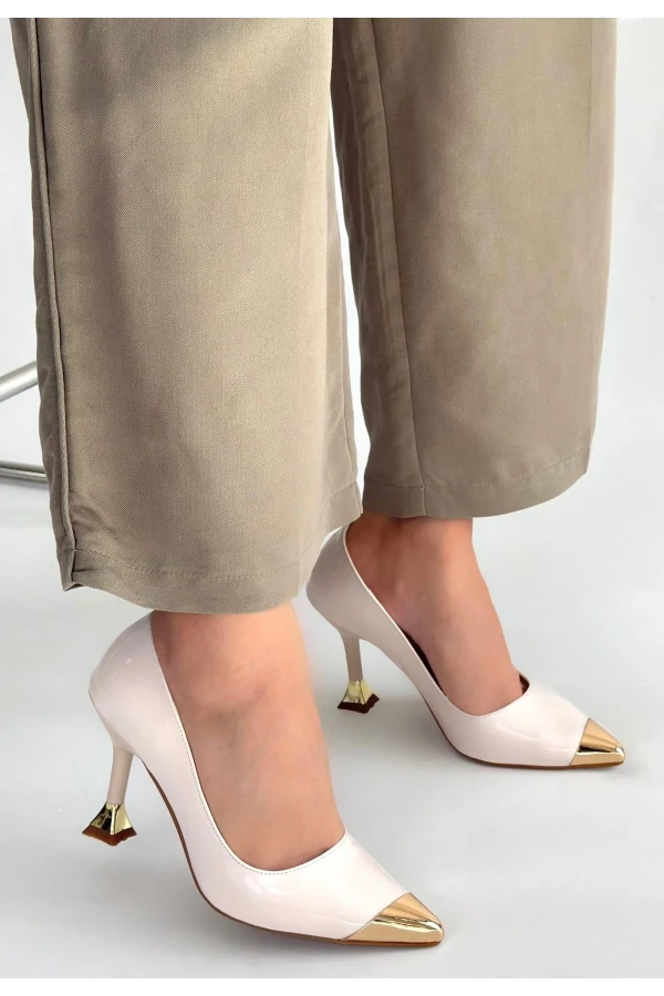 Artem Bej Rugan Topuklu Ayakkabı