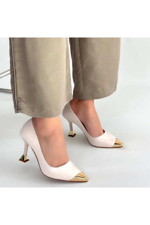 Artem Bej Rugan Topuklu Ayakkabı