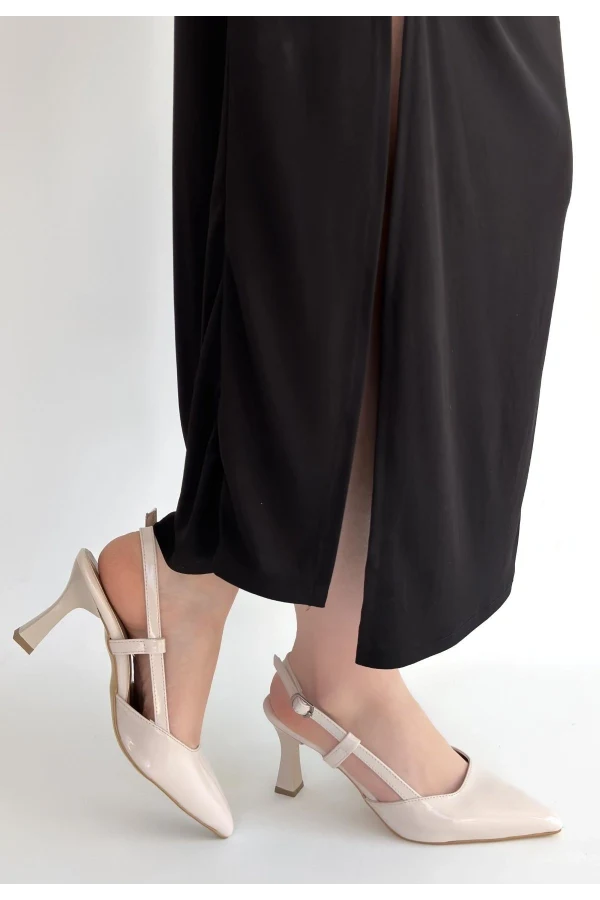 Hoost Bej Rugan Topuklu Ayakkabı